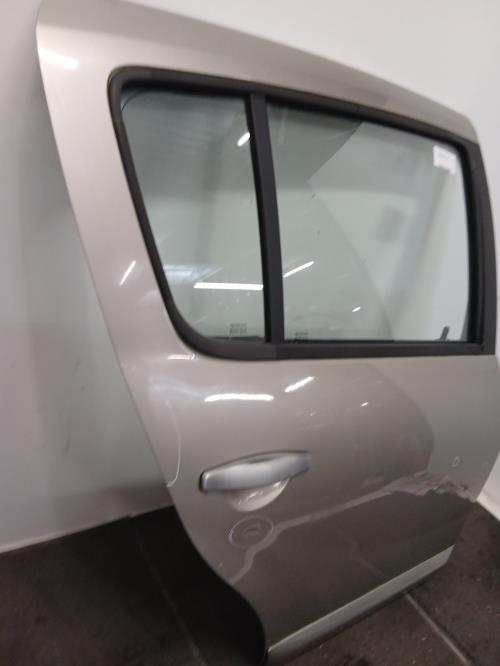 Image Porte arriere droit - DACIA SANDERO 1