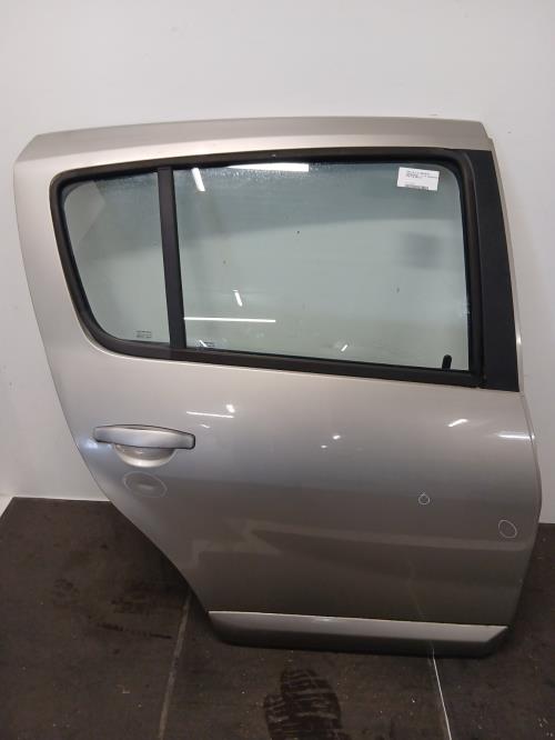 Image Porte arriere droit - DACIA SANDERO 1