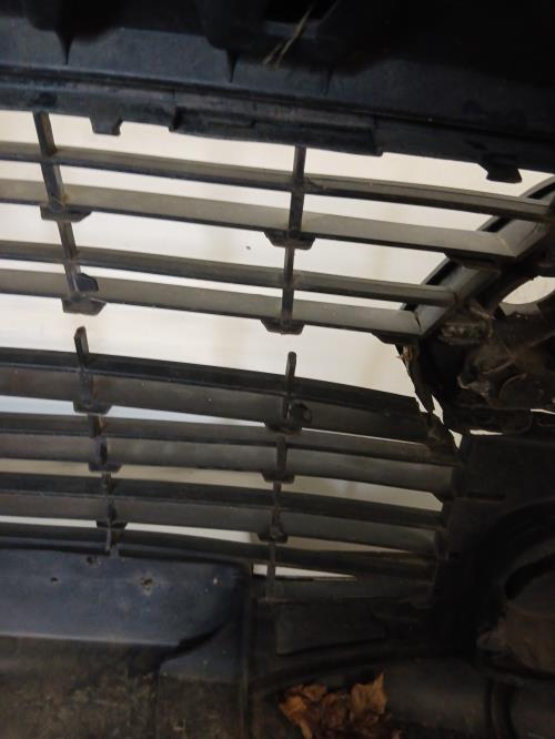 Image Pare choc avant - PEUGEOT 307