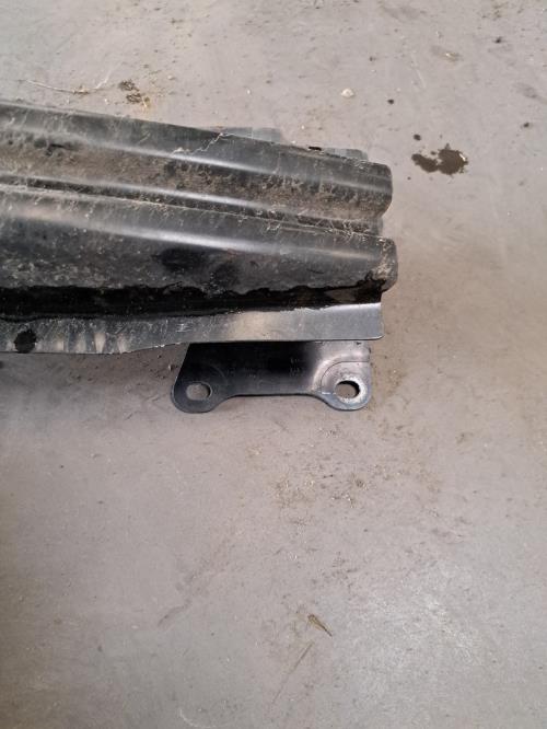 Image Renfort pare choc arriere (traverse) - VOLKSWAGEN GOLF 6