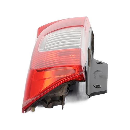 Image Feu arriere principal droit (feux) - PEUGEOT BIPPER