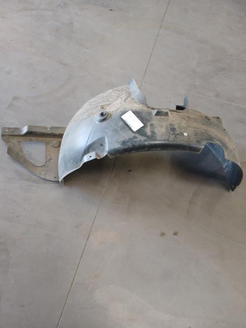Image Pare boue avant gauche - PEUGEOT 208 1