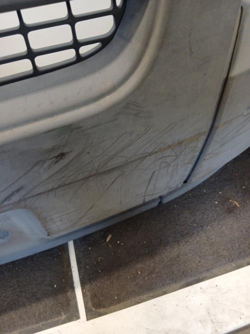 Image Pare choc avant - FORD TRANSIT 4