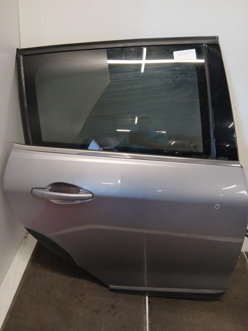 Image Porte arriere droit - PEUGEOT 2008 1