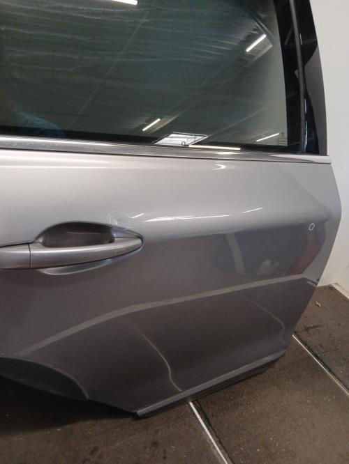 Image Porte arriere droit - PEUGEOT 2008 1