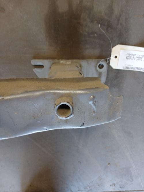 Image Renfort pare choc arriere (traverse) - PEUGEOT 2008 1