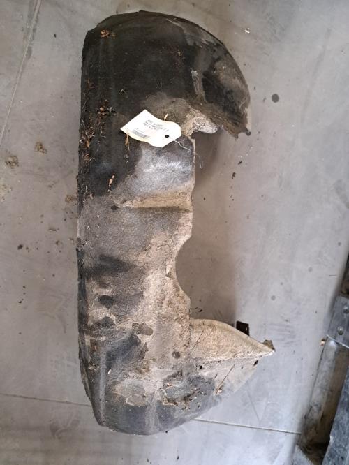 Image Pare boue avant droit - AUDI A4 2