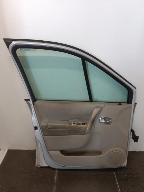 Image Porte avant gauche - RENAULT SCENIC 2