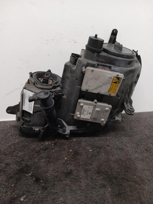Image Optique avant principal droit (feux)(phare) - MERCEDES CLASSE E 211