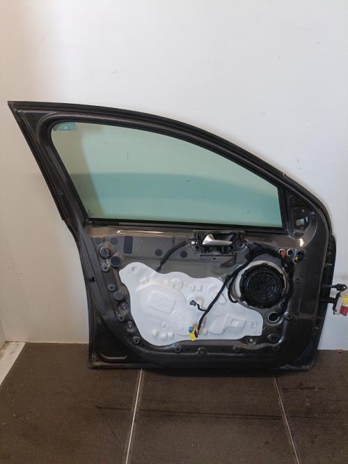 Image Porte avant gauche - PEUGEOT 308 2 SW