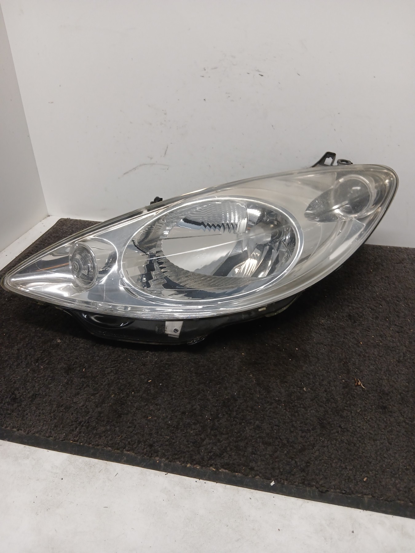 Pièce Auto