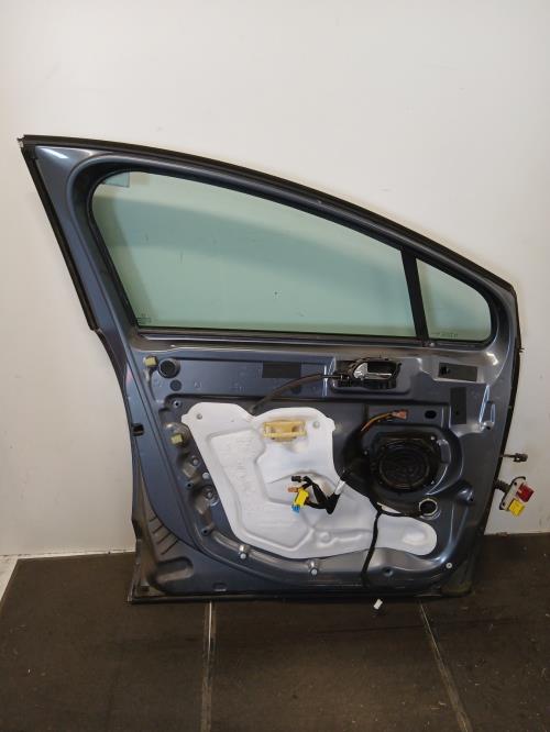 Image Porte avant gauche - PEUGEOT 3008 1