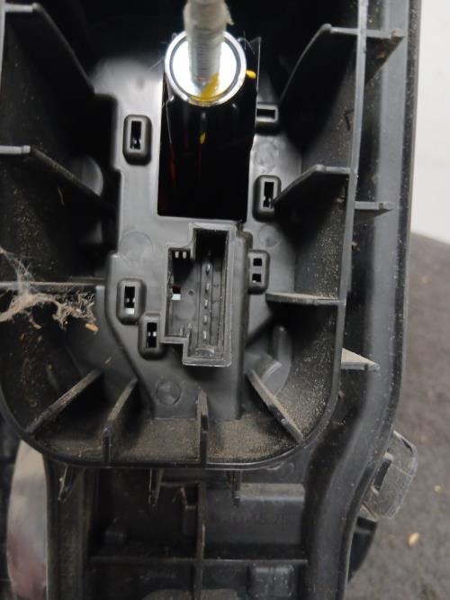 Image Feu arriere principal gauche (feux) - VOLKSWAGEN UP