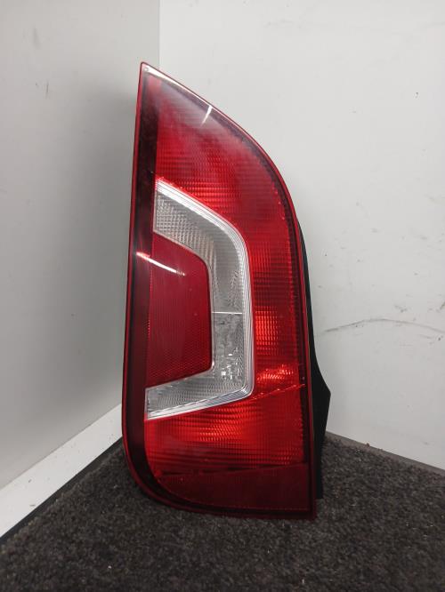 Image Feu arriere principal gauche (feux) - VOLKSWAGEN UP