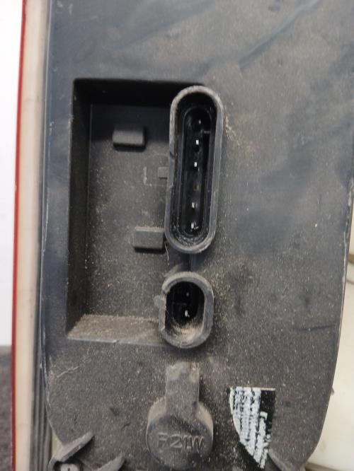 Image Feu arriere principal gauche (feux) - IVECO 29L12