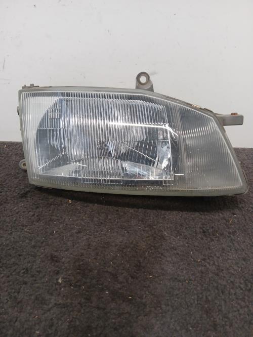 Image Optique avant principal droit (feux)(phare) - TOYOTA HI-ACE 2