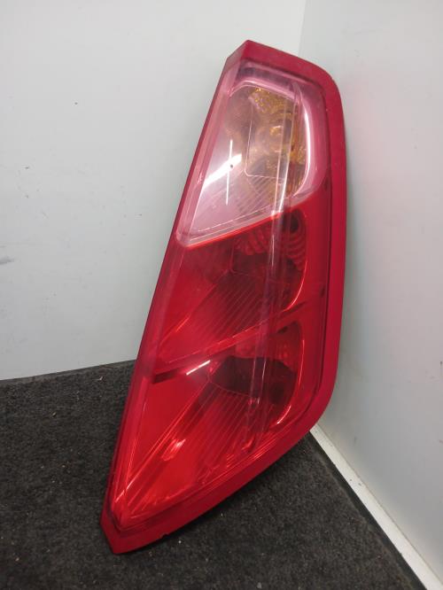 Image Feu arriere principal droit (feux) - FIAT GRANDE PUNTO