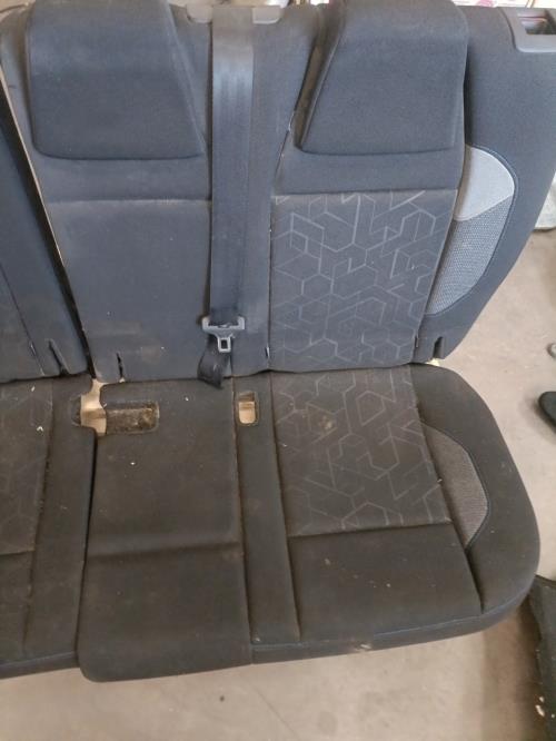 Image Banquette arriere (KIT DERIV VP) - PEUGEOT 2008 1