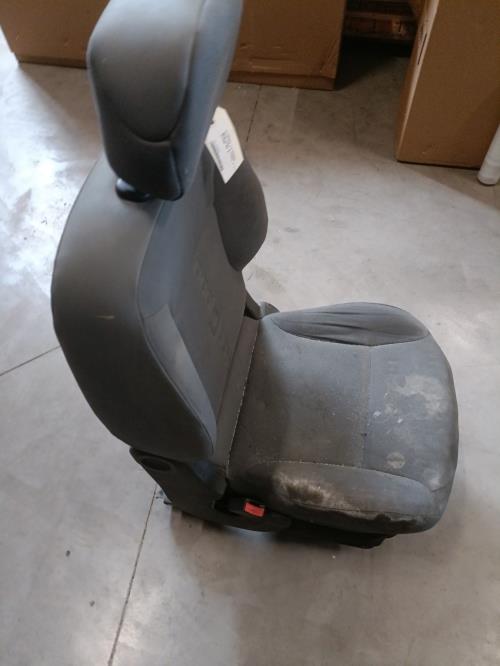 Image Siege avant gauche - CITROEN BERLINGO 2