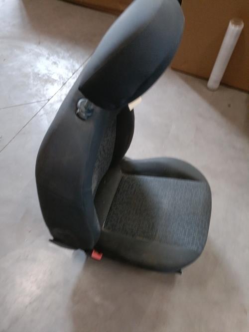 Image Siege avant gauche - PEUGEOT BIPPER