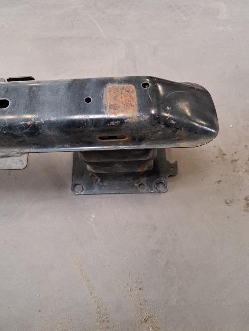 Image Renfort pare choc avant (traverse) - PEUGEOT 307