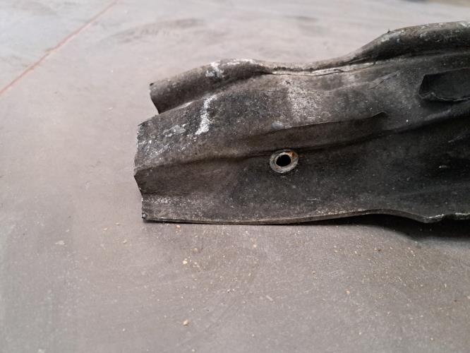 Image Renfort pare choc arriere (traverse) - AUDI A4 2