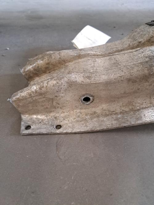 Image Renfort pare choc arriere (traverse) - AUDI A4 2