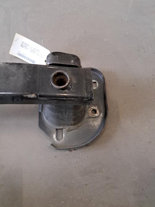 Image Renfort pare choc avant (traverse) - NISSAN MICRA 3