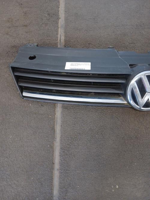 Image Calandre - VOLKSWAGEN POLO 5