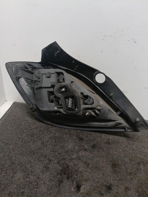 Image Feu arriere principal droit (feux) - OPEL ASTRA H