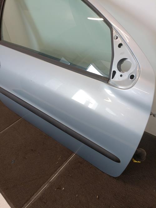 Image Porte avant droit - PEUGEOT 206