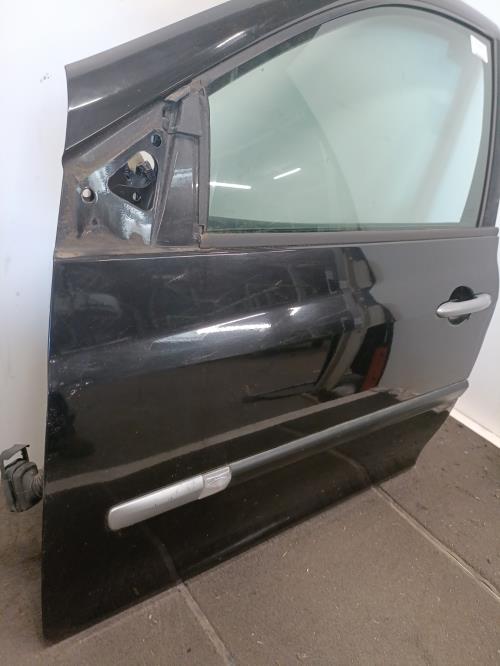 Image Porte avant gauche - RENAULT CLIO 3