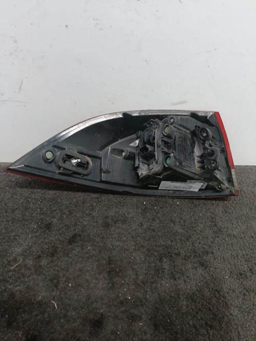 Image Feu arriere principal droit (feux) - RENAULT CLIO 4