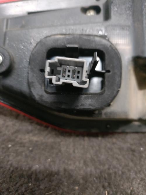 Image Feu arriere principal droit (feux) - FORD S-MAX 1