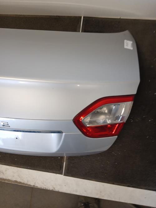 Image Malle/Hayon arriere - RENAULT FLUENCE