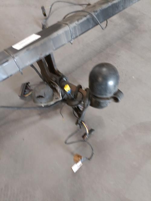 Image Attelage (boule de remorquage) - RENAULT FLUENCE