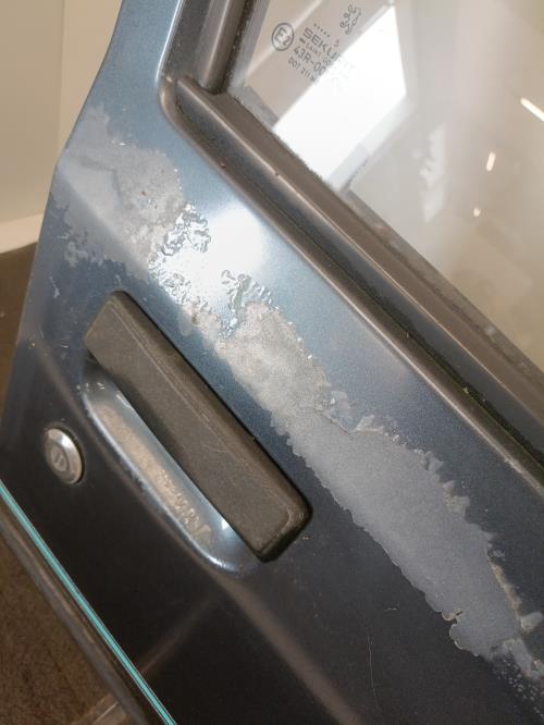 Image Porte avant droit - PEUGEOT 205