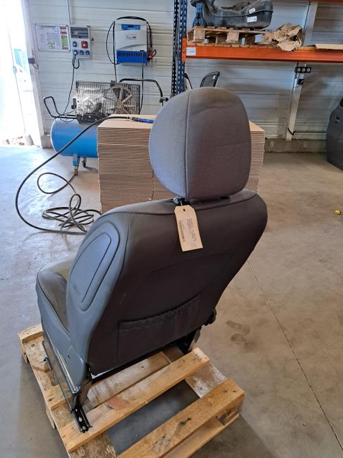 Image Siege avant gauche - PEUGEOT PARTNER 1