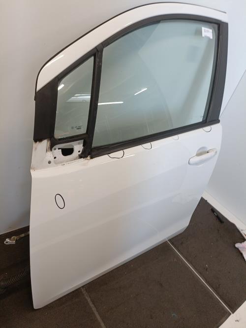 Image Porte avant gauche - OPEL AGILA B