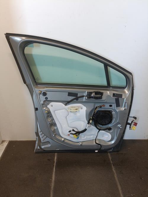Image Porte avant gauche - PEUGEOT 3008 1