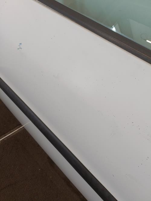 Image Porte avant droit - PEUGEOT 206