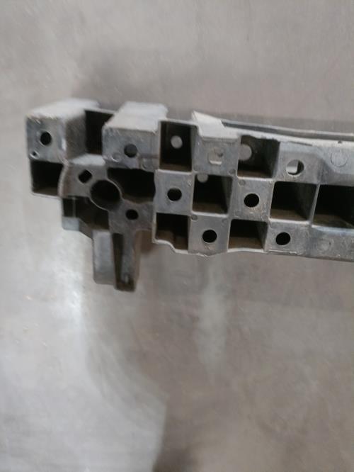 Image Absorbeur de pare choc arriere - RENAULT CLIO 3