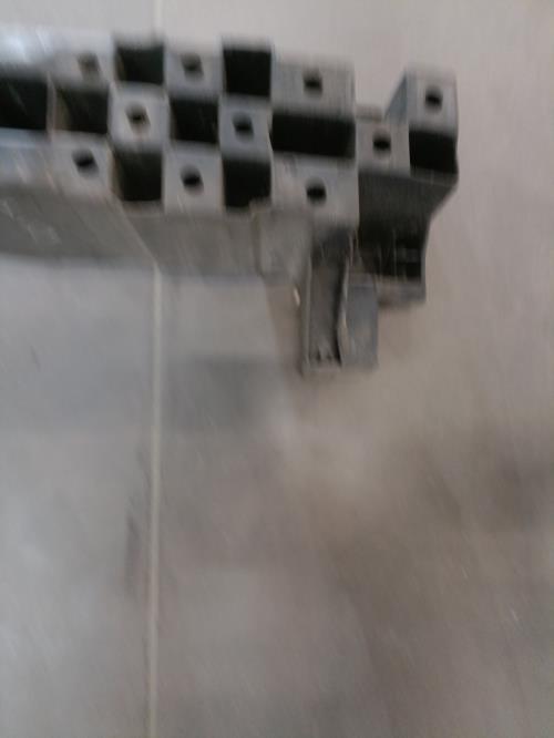 Image Absorbeur de pare choc arriere - RENAULT CLIO 3