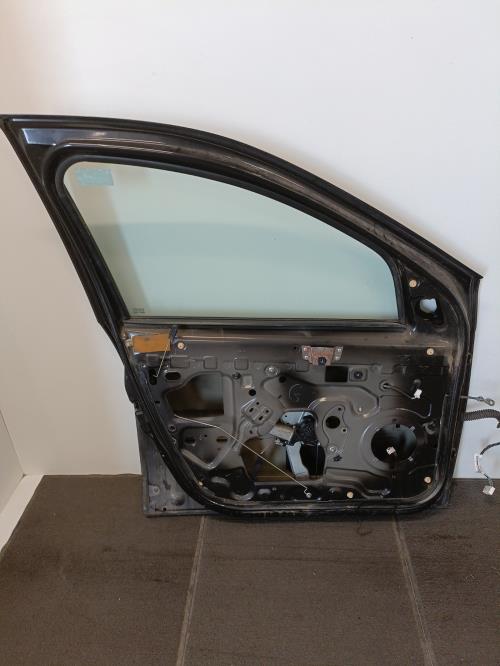 Image Porte avant gauche - DACIA DUSTER 1