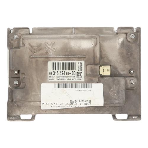 Image Ecran GPS - PEUGEOT 208 1