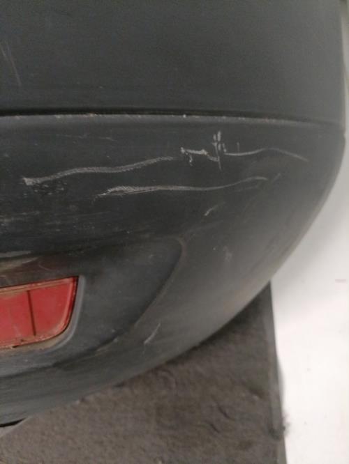 Image Pare choc arriere - DACIA DUSTER 1