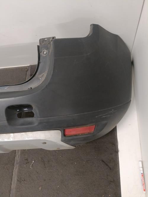 Image Pare choc arriere - DACIA DUSTER 1