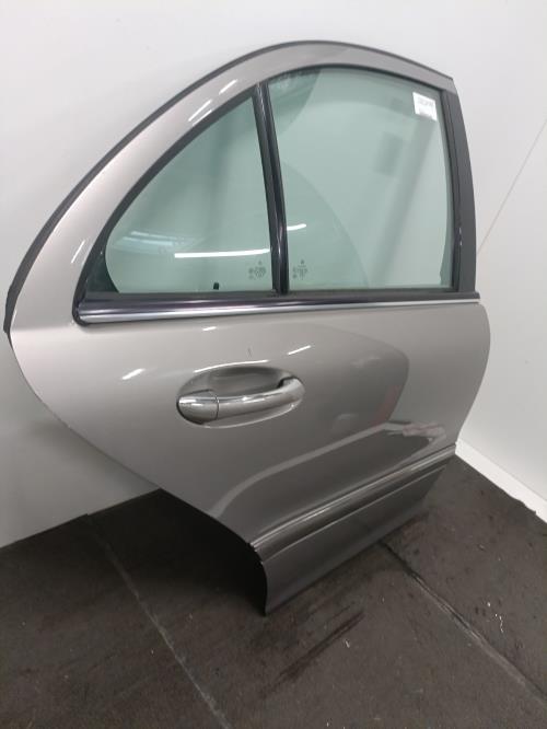 Image Porte arriere droit - MERCEDES CLASSE C 203