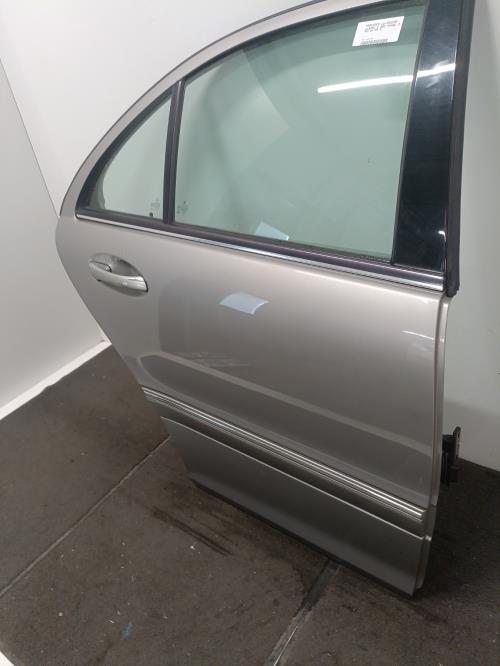 Image Porte arriere droit - MERCEDES CLASSE C 203