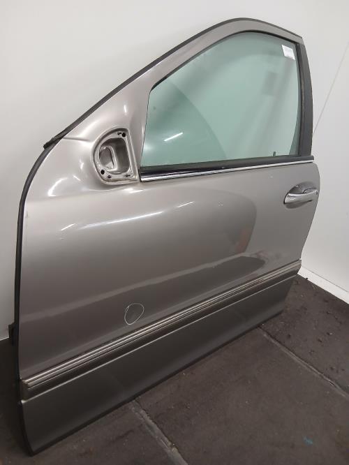Image Porte avant gauche - MERCEDES CLASSE C 203